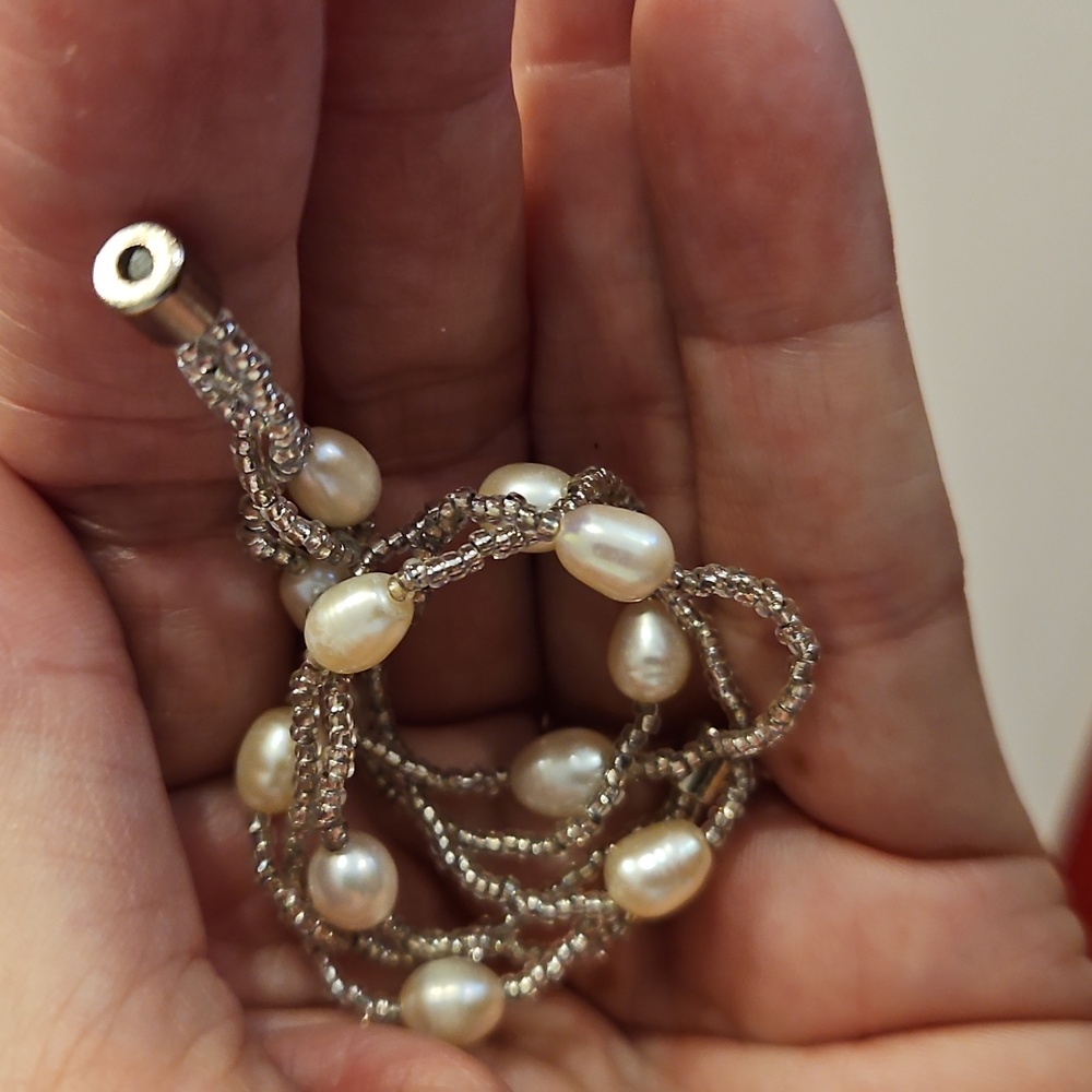 6 Piece Jewelry Lot Necklace earring set bracelet Pearls Vintage And Newer - Picture 6 of 12